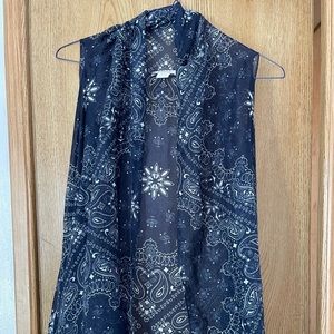 Ladies Ariat Paisley/Bandana print vest One Size